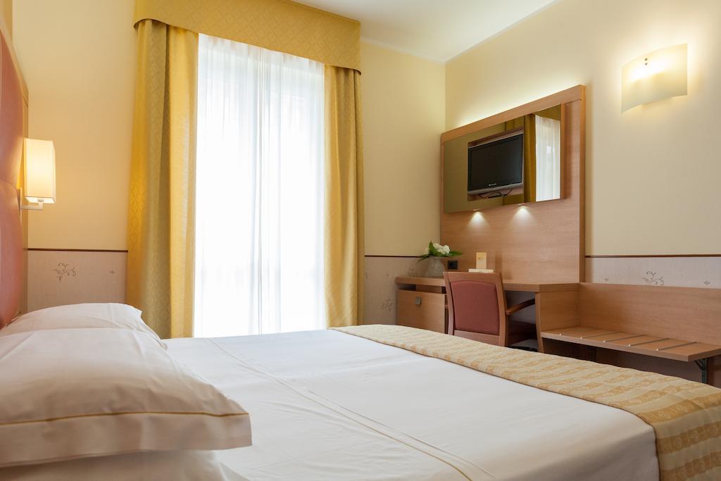 Hotel Gardenia & Villa Charme Adults Friendly 4Star Service Bardolino Kültér fotó
