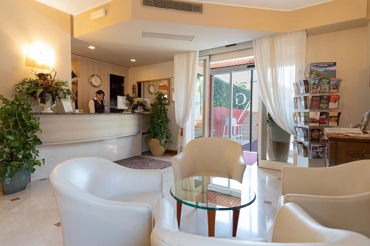 Hotel Gardenia & Villa Charme Adults Friendly 4Star Service Bardolino Kültér fotó
