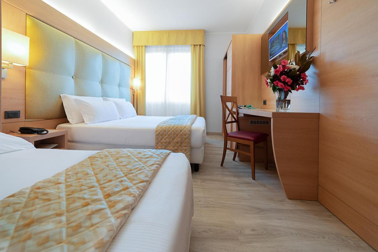 Hotel Gardenia & Villa Charme Adults Friendly 4Star Service Bardolino Kültér fotó