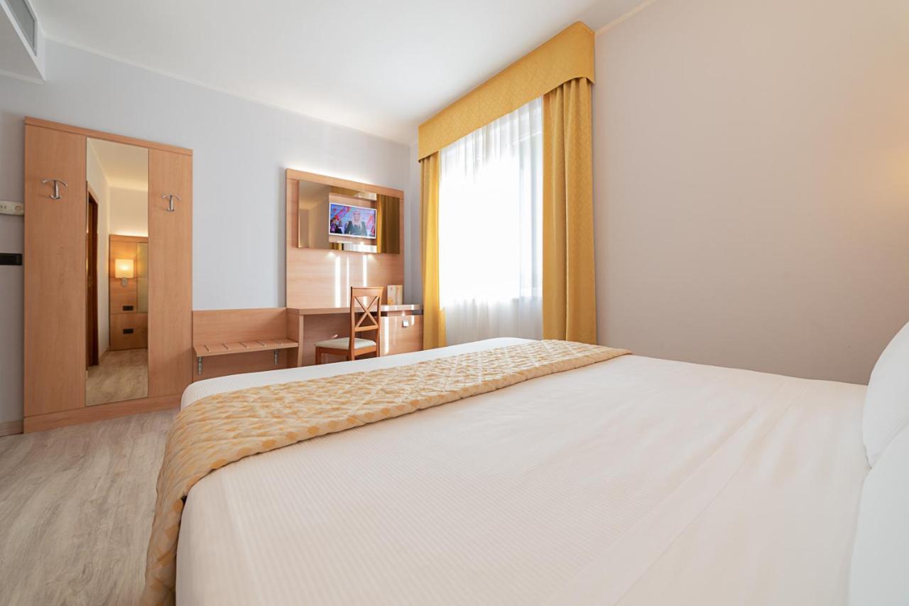Hotel Gardenia & Villa Charme Adults Friendly 4Star Service Bardolino Kültér fotó