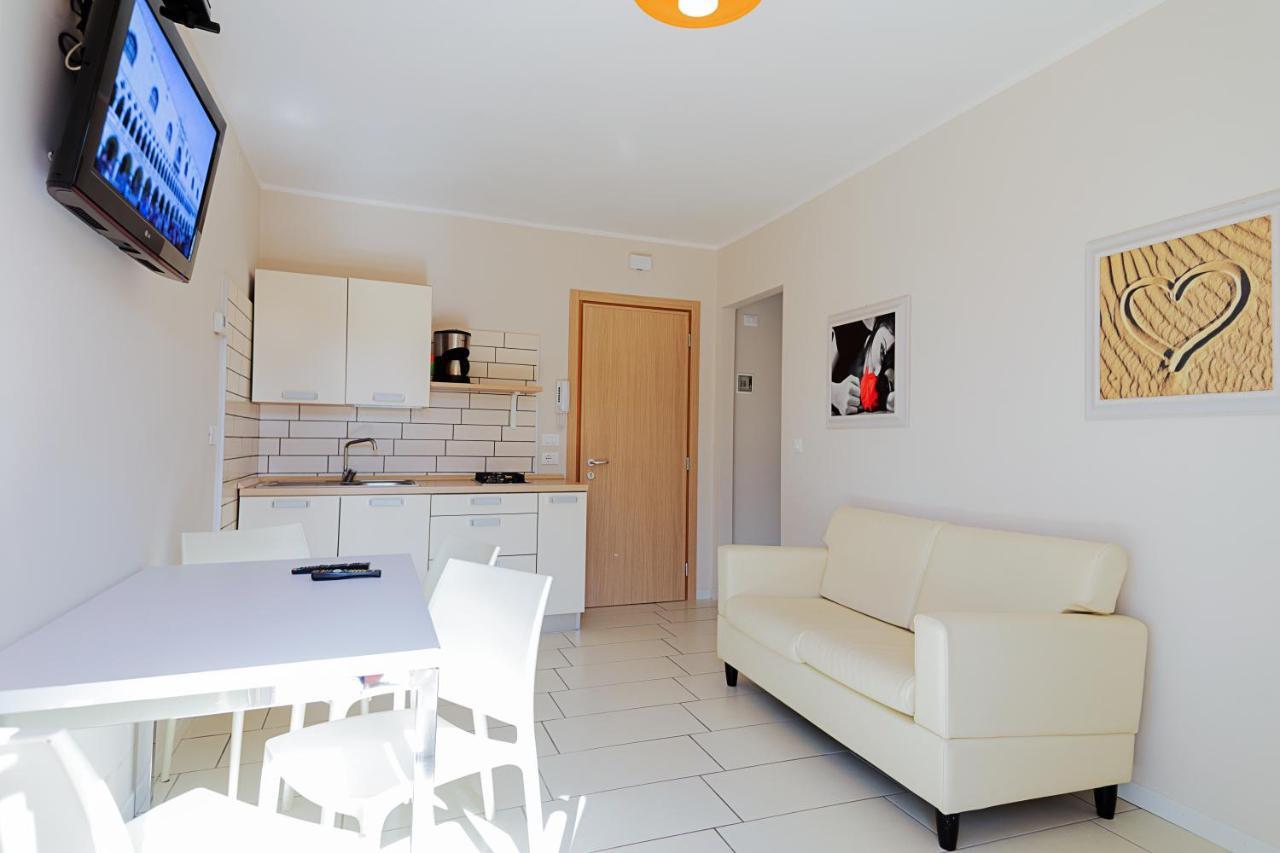 Hotel Gardenia & Villa Charme Adults Friendly 4Star Service Bardolino Kültér fotó